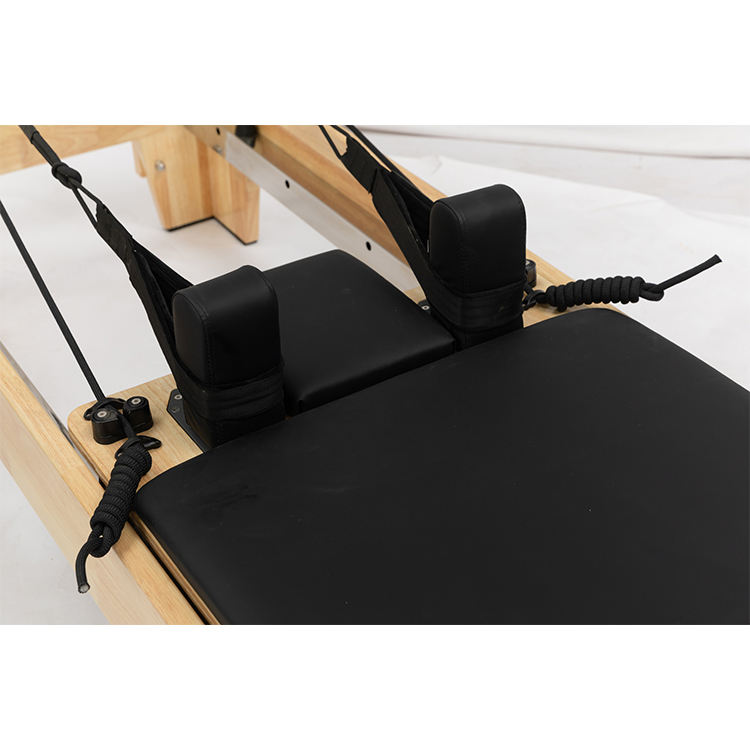 อุปกรณ์พิลาทิสรีฟอร์มเมอร์รุ่น - Pilates Yoga Studio บทวิจารณ์และราคา