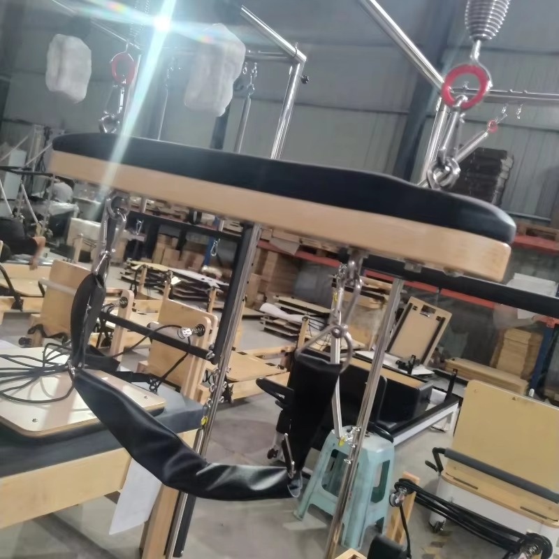 เครื่องพิลาทิสแบบรีฟอร์เมอร์ ย - Pilates Yoga Studio บทวิจารณ์และราคา